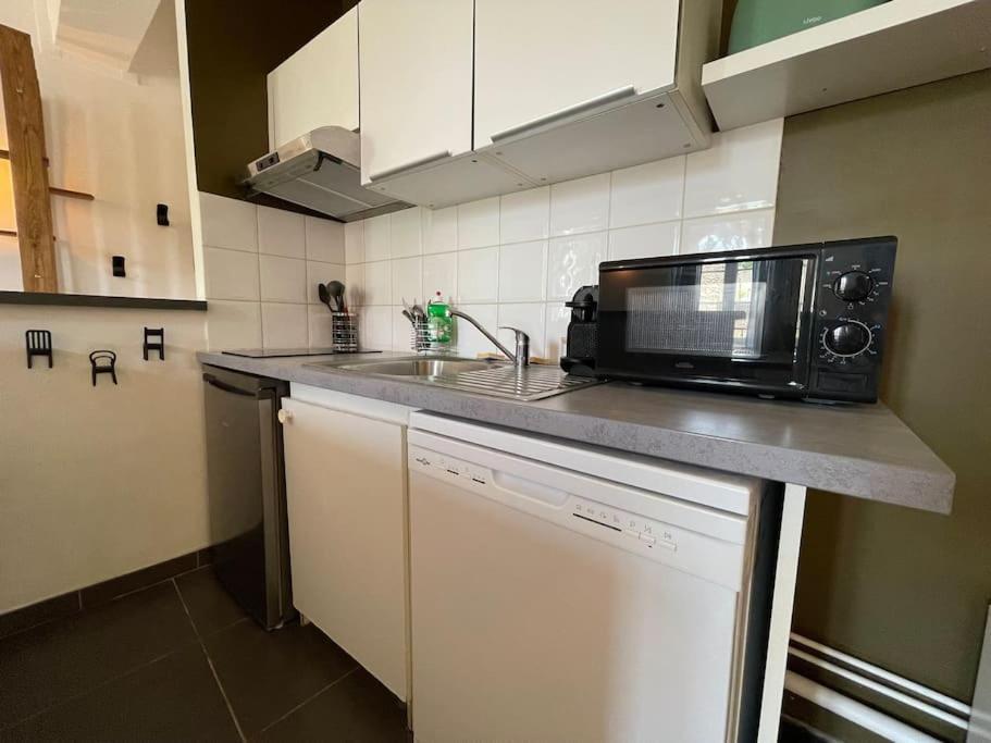 L'Appartement Tomey Avec Parking Carcassonne Esterno foto