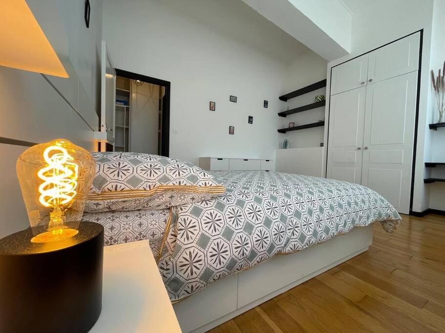 L'Appartement Tomey Avec Parking Carcassonne Esterno foto